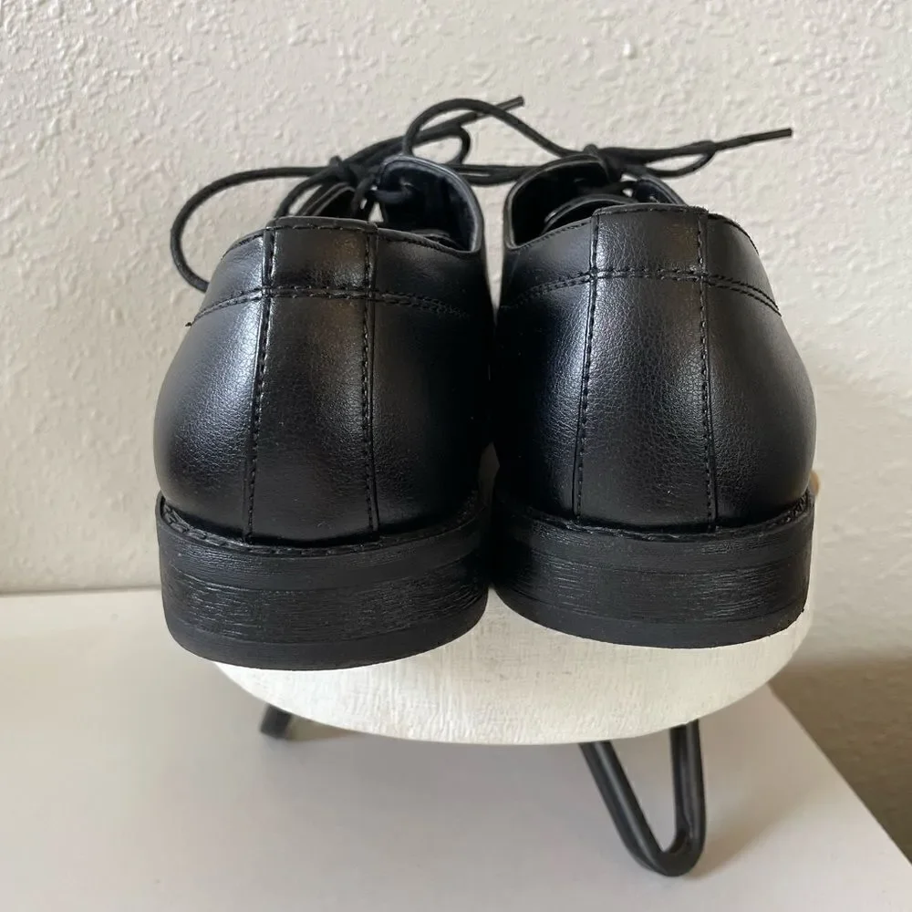Apt. 9 Black Dress Shoes Size 10.5 EUC